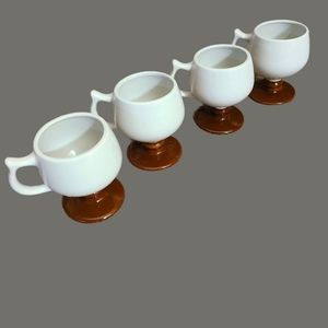 - 1970s Vintage Hall Coffee mugs